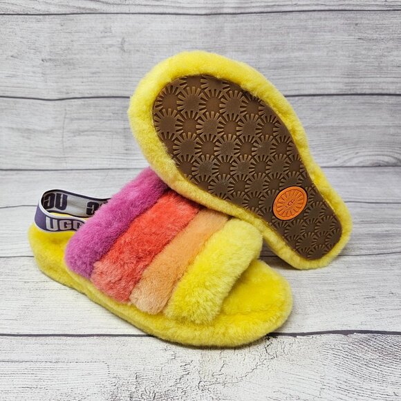 NEW! UGG PRIDE RAINBOW FLUFF YEAH SLIDE SLIPPER WOMEN'S SIZE 8 - Picture 11 of 11
